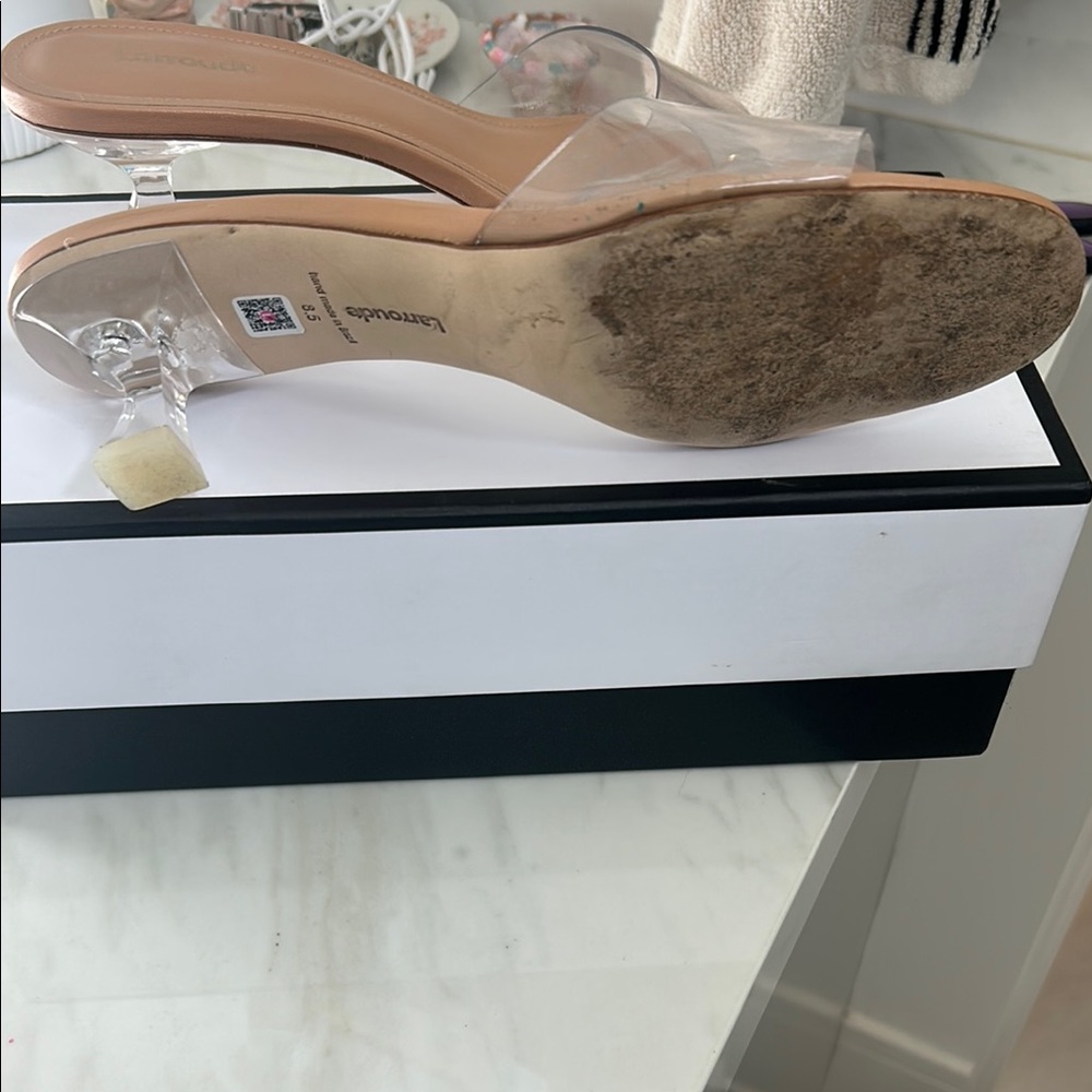 Larroude Tan Slide Sandals Minimalist Design - Picture 4 of 4